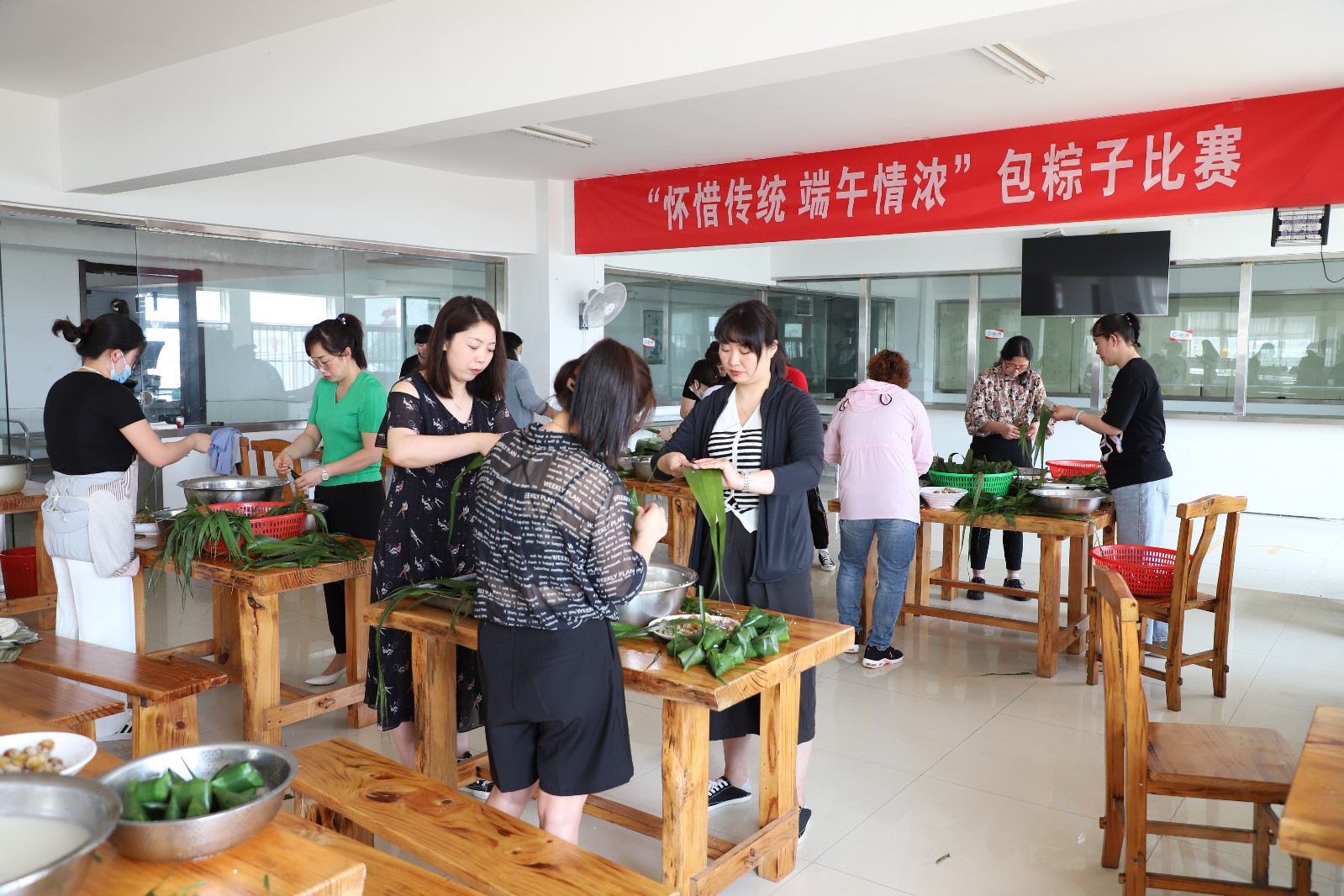 灌西公司 懷惜傳統 端午情濃 包粽子比賽.JPG 灌西公司 懷惜傳統 端午情濃 包粽子比賽.JPG